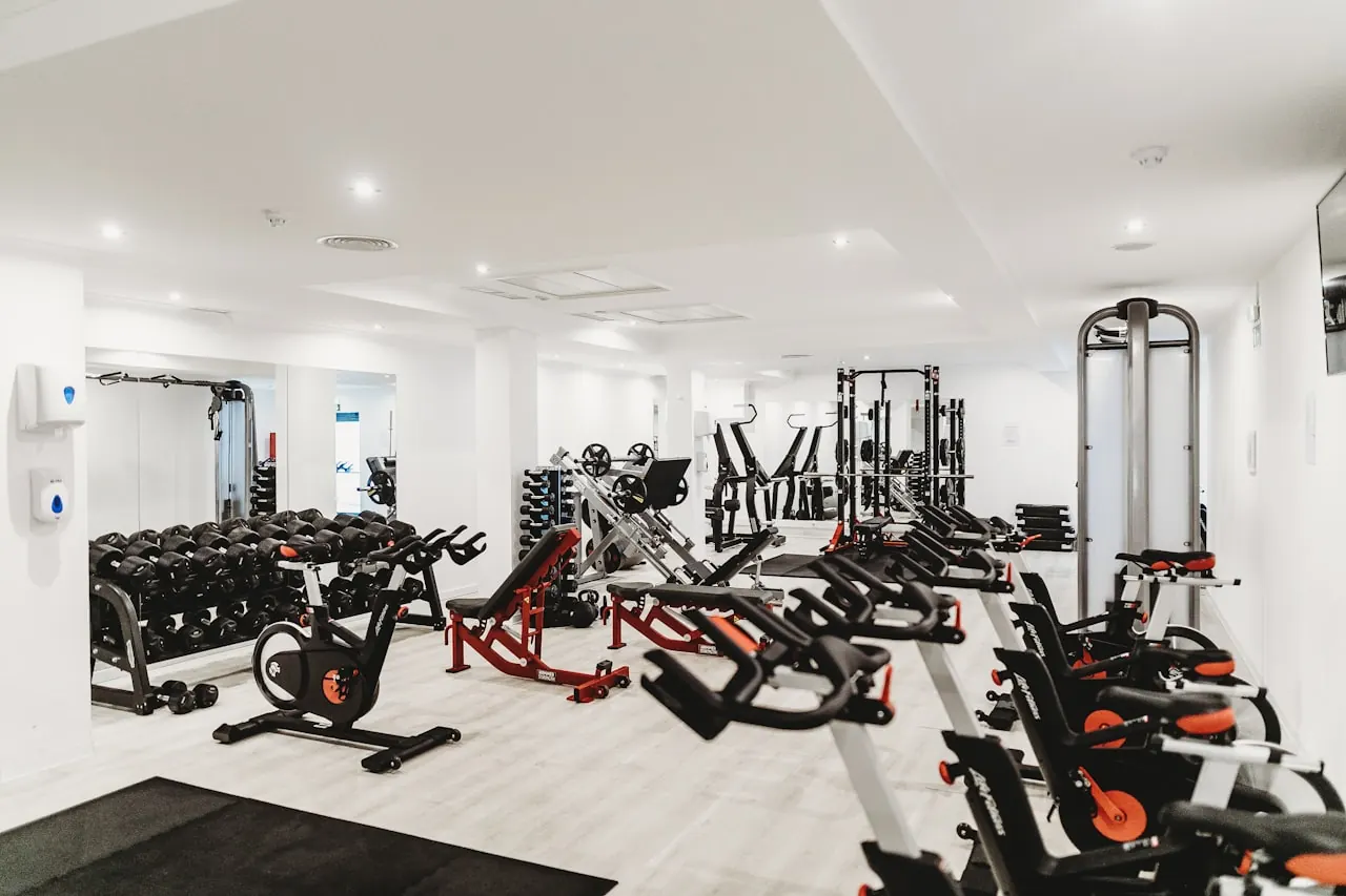 Estúdio de fitness — ambiente acolhedor