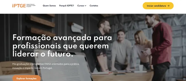 Pré-visualização do website Escolas e formação